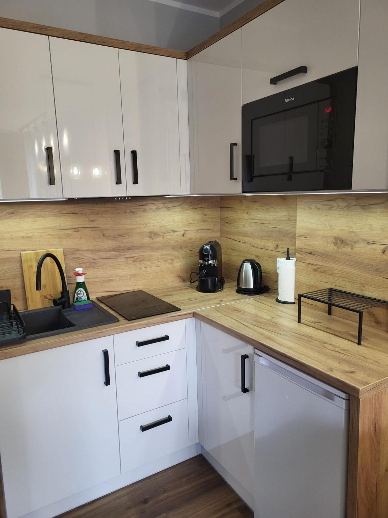 Z Widokiem Apartamenty - Apartamenty Z Widokiem Na Gory I Zewnetrzna Balia Szklarska Poręba Esterno foto